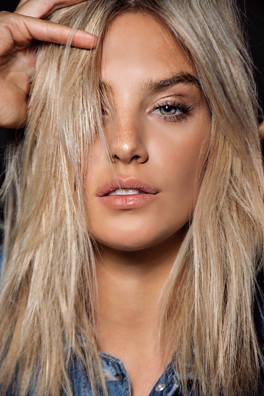 Eugenia de Martino por Lara Moyano